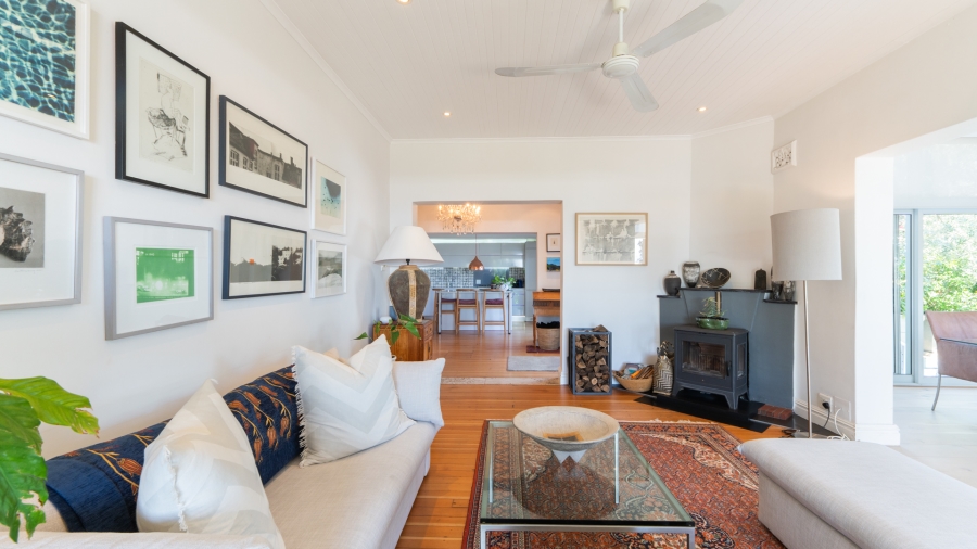 2 Bedroom Property for Sale in Green Point Western Cape